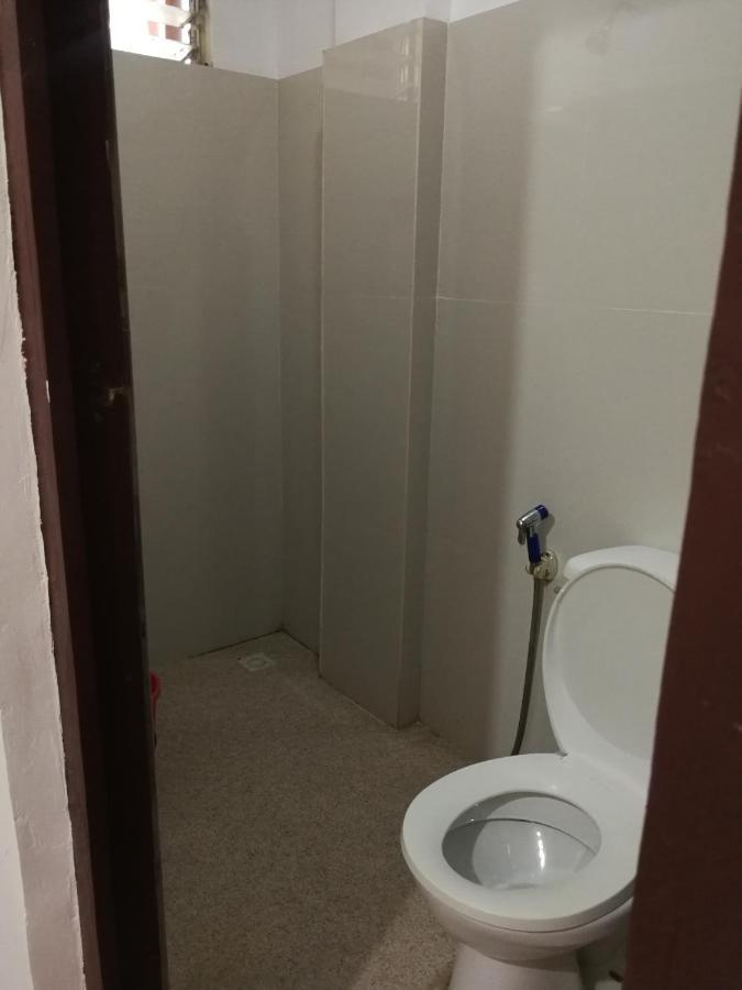 אל נידו Joyful Guest House מראה חיצוני תמונה