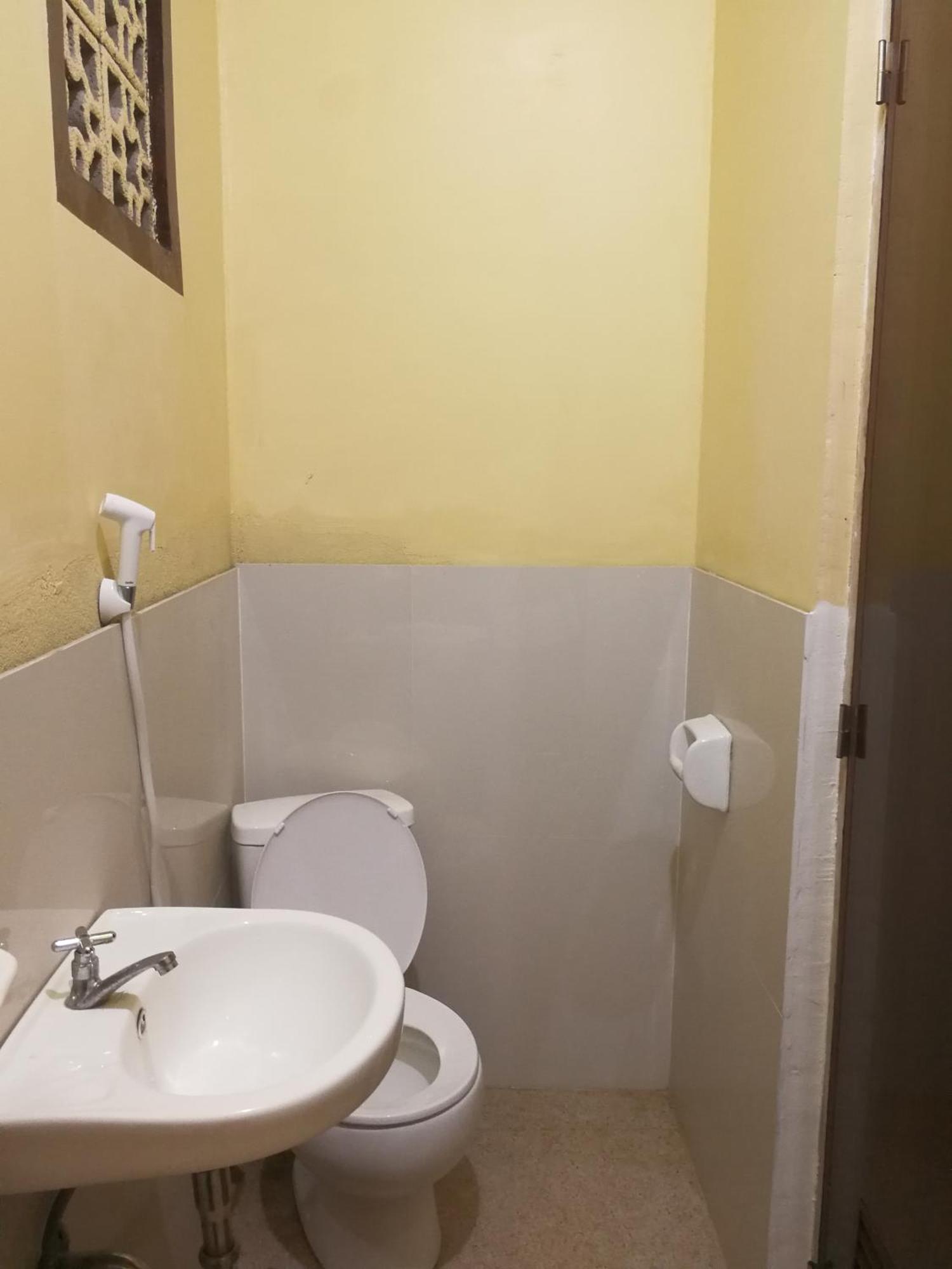 אל נידו Joyful Guest House מראה חיצוני תמונה